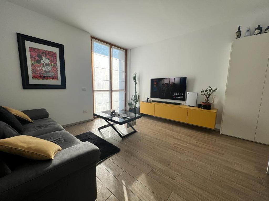 Domusmi - Nuvolone-7 Apartman Milánó Kültér fotó