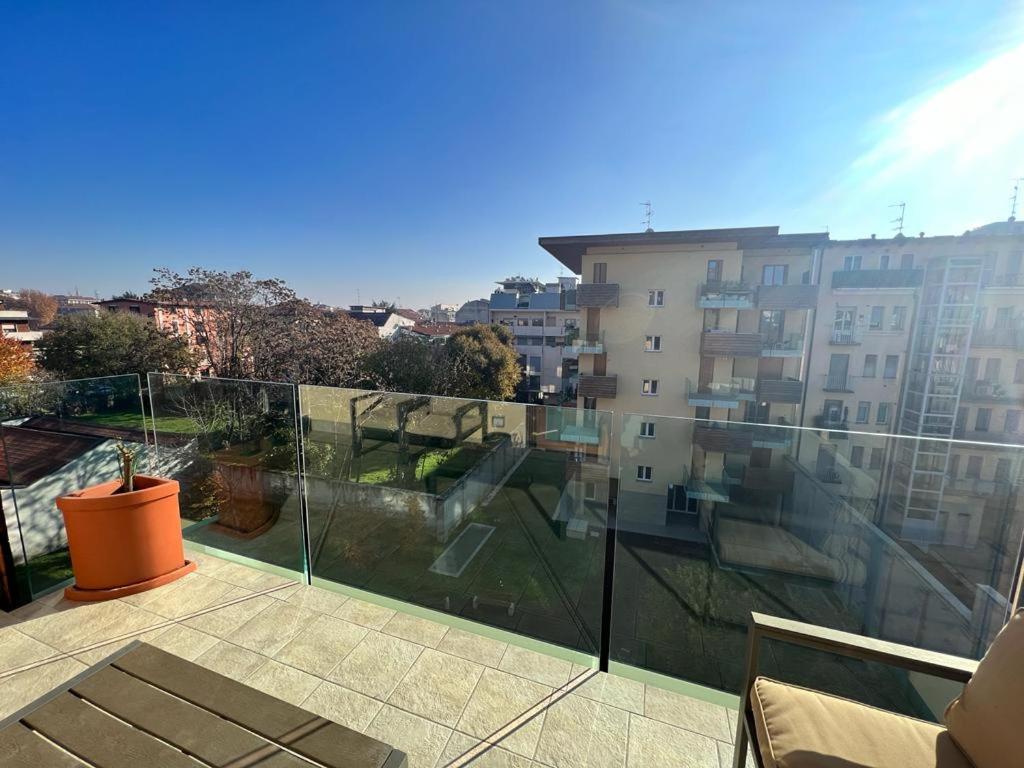 Domusmi - Nuvolone-7 Apartman Milánó Kültér fotó
